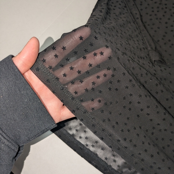 Torrid Gray Long Sleeve Boxy Tunic EUC SIZE 1 - Picture 4 of 9